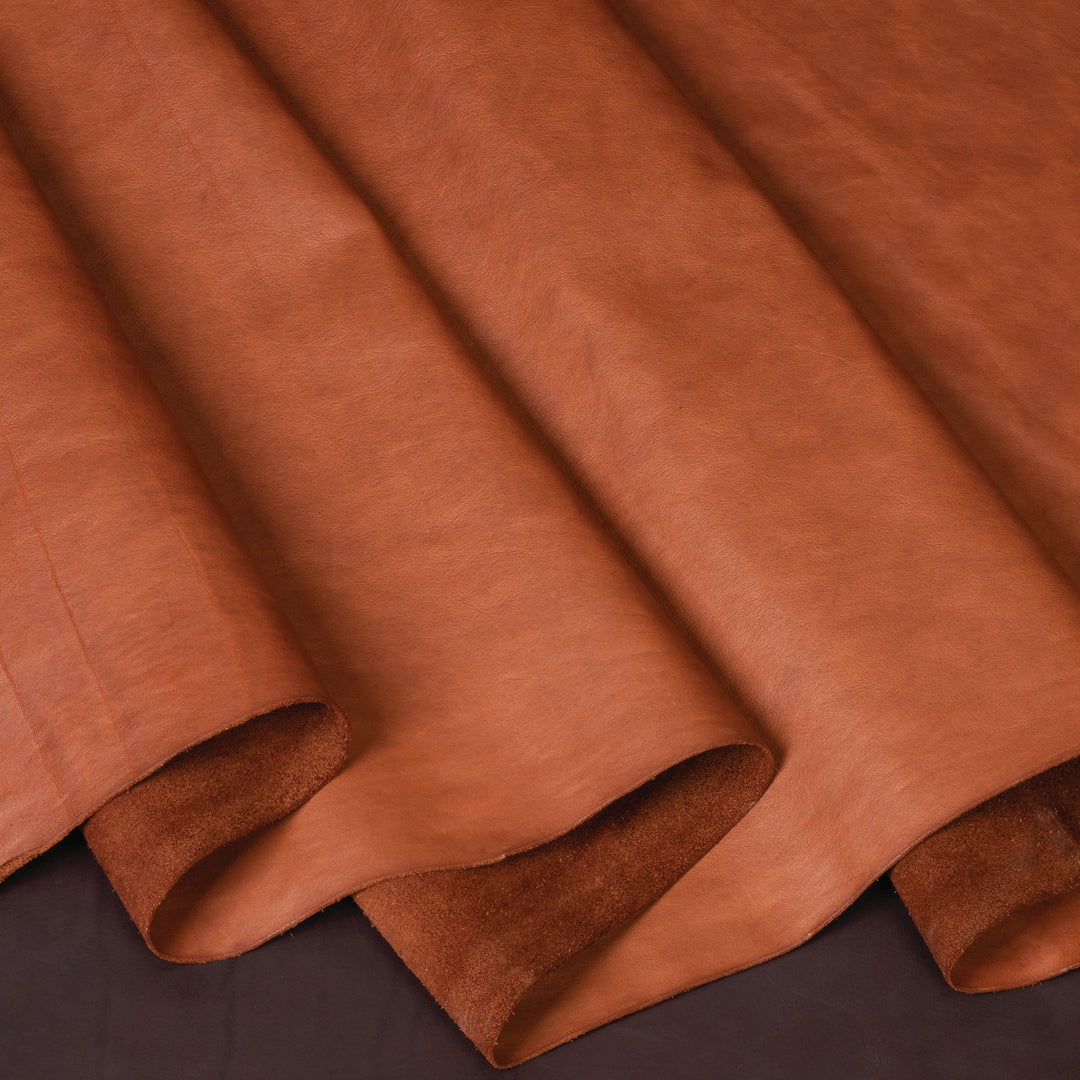 Weaver Leather Supply Leather Hermann Oak® Heritage 1881 Top Grain Leather, 4 to 5 oz. 13105-35-12-01