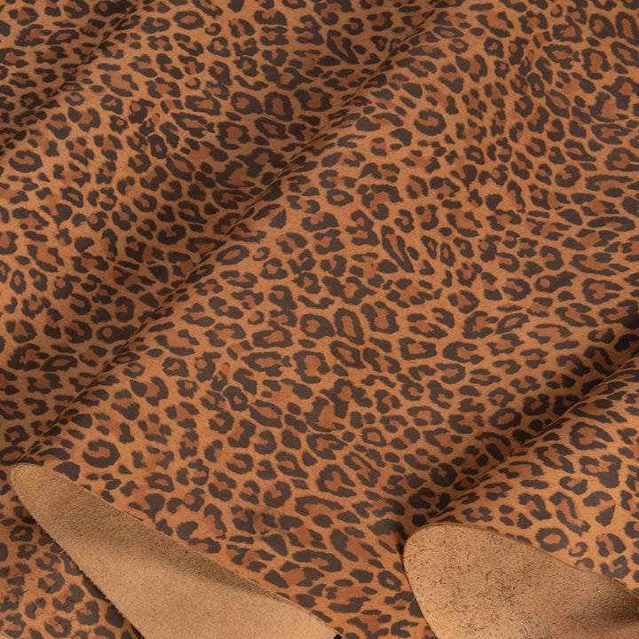 Weaver Leather Supply Leather Leopard Printed Leather, 3-4 oz. 13303-33-75-217